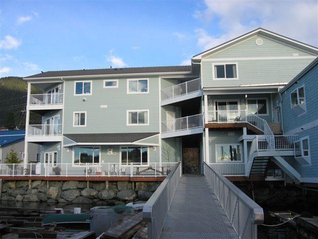 Longliner Lodge And Suites Ситка Экстерьер фото