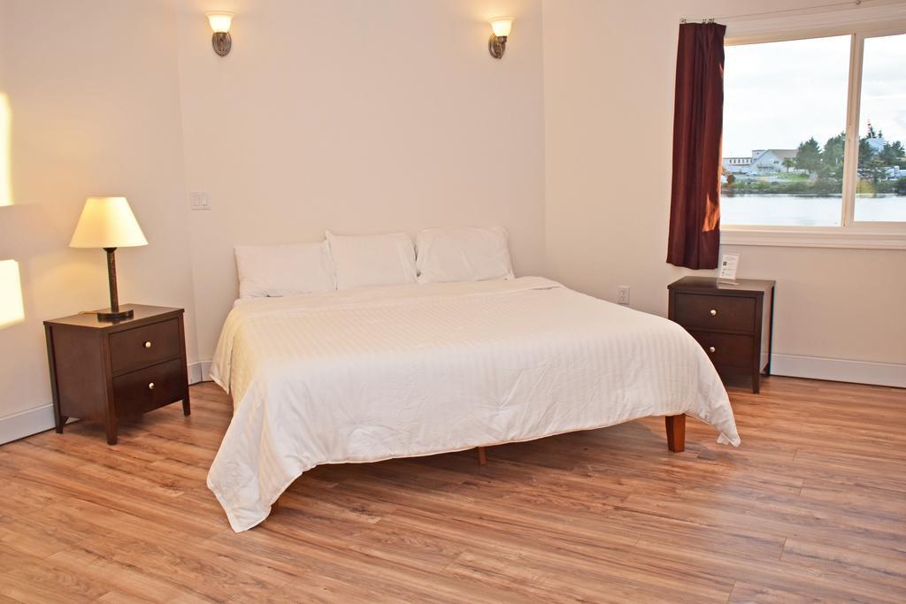 Longliner Lodge And Suites Ситка Экстерьер фото