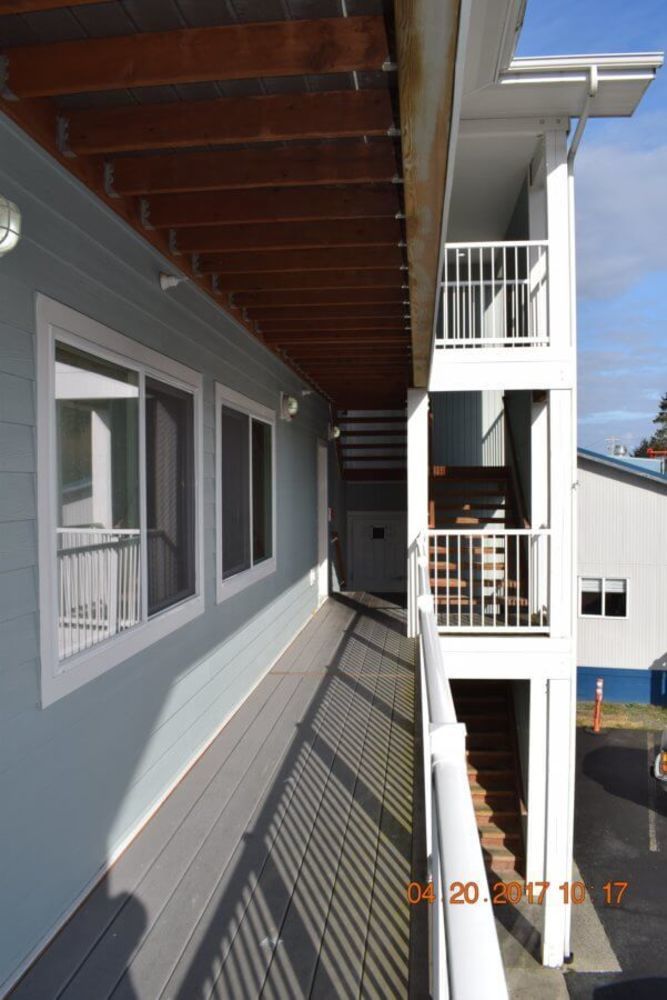 Longliner Lodge And Suites Ситка Экстерьер фото